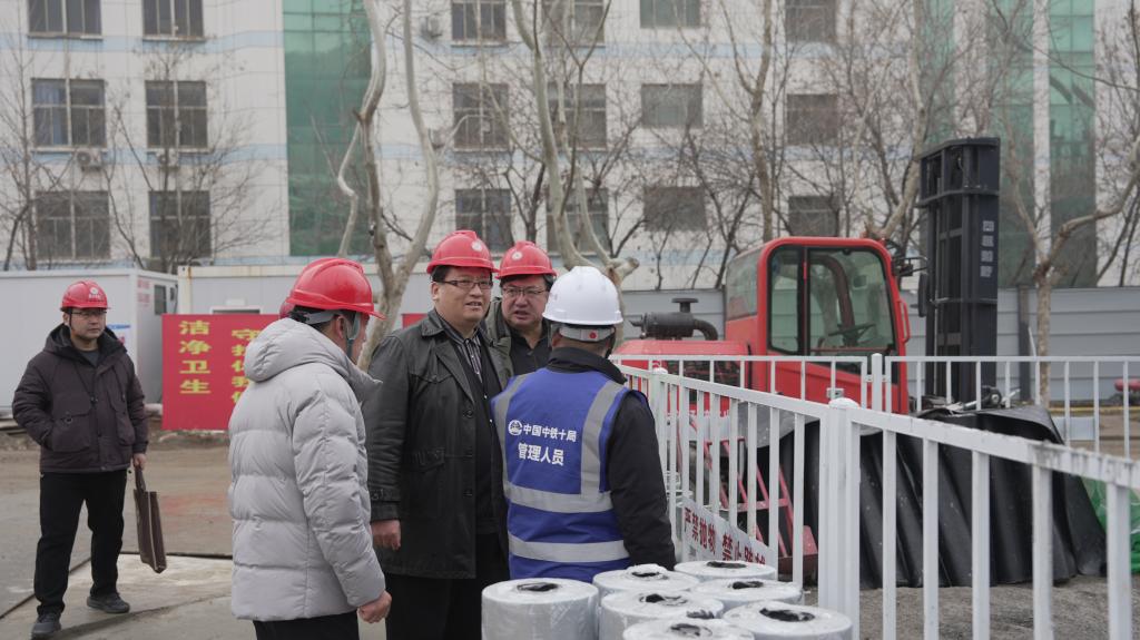 20260126市中校区寒假慰问12.JPG