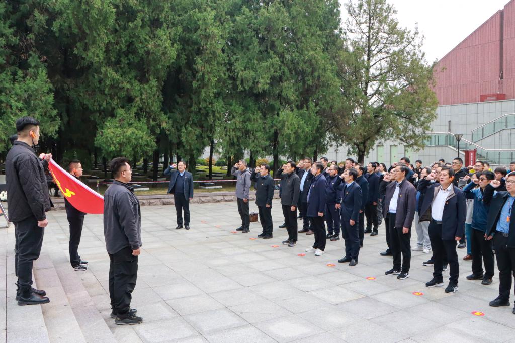 微信图片_20251117101716_31_868.jpg