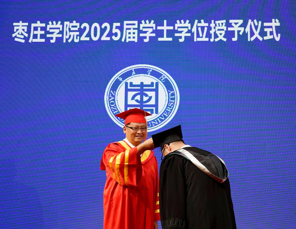 20250619毕业典礼5.JPG