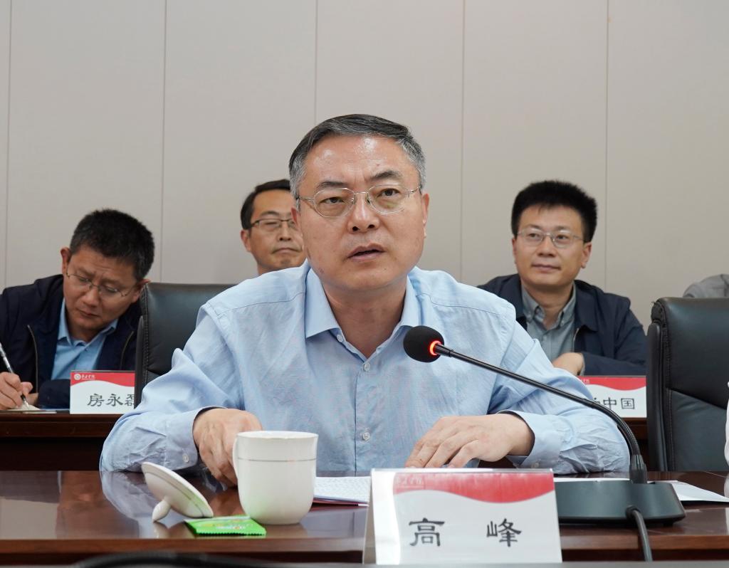 20241015上海工程技术大学yl88858永利中国战略合作签约仪式2.jpg